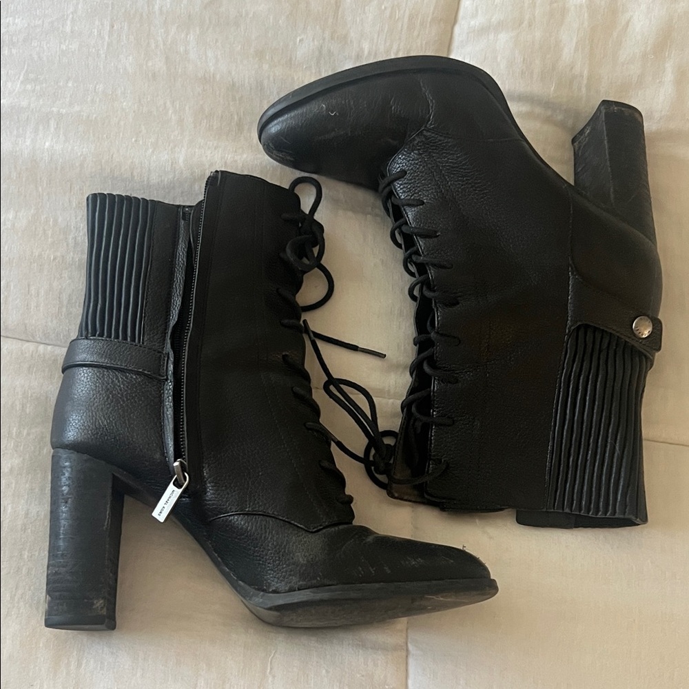 Steve Madden Black Leather Ankle Boots
